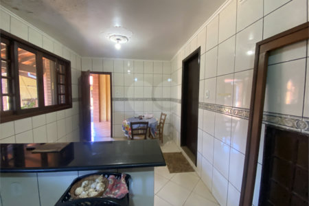 Casa à venda com 3 quartos, sendo 1 suíte, em Parque Residencial Monte Carlo, Ponta Porã, MS