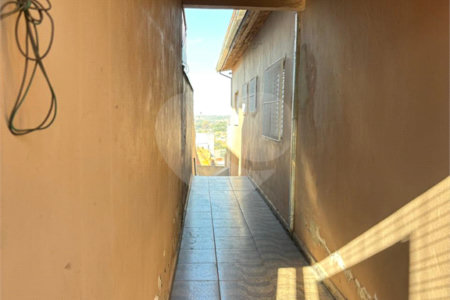 Casa à venda com 3 quartos, sendo 1 suíte, em Jardim Imperador, Salto, SP