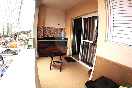 Apartamento à venda com 3 quartos, sendo 1 suíte, em Paulicéia, São Bernardo do Campo, SP