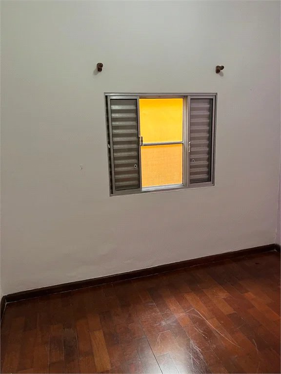 Sobrado à venda com 5 quartos, sendo 2 suítes, em Vila Universitária, São Paulo, SP