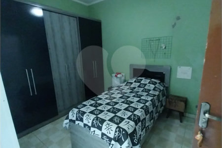 Casa à venda com 3 quartos em Campo Grande, Rio de Janeiro, RJ