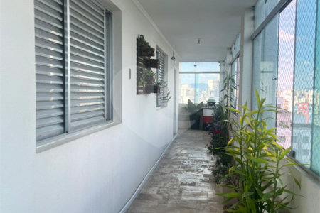 Cobertura à venda ou para alugar com 5 quartos, sendo 2 suítes, em Santa Cecília, São Paulo, SP