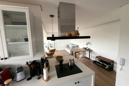 Apartamento à venda com 3 quartos, sendo 2 suítes, em Vila Andrade, São Paulo, SP