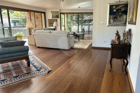 Apartamento à venda com 4 quartos, sendo 2 suítes,  em Paineiras do Morumbi, São Paulo, SP