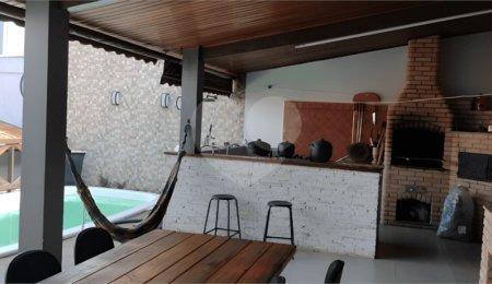 Casa à venda com 3 quartos, sendo 1 suíte,  em Jardim Itália, Itapetininga, SP