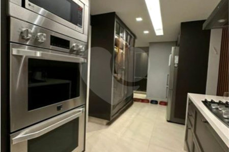 Apartamento à venda com 3 suítes em Perdizes, São Paulo, SP