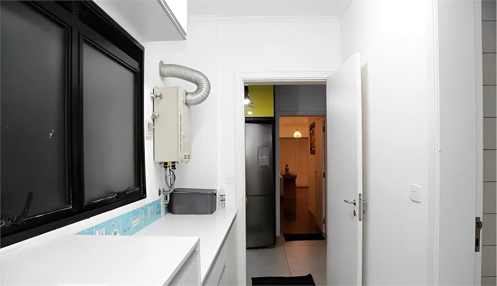Apartamento à venda com 4 quartos, sendo 3 suítes, em Real Parque, São Paulo, SP