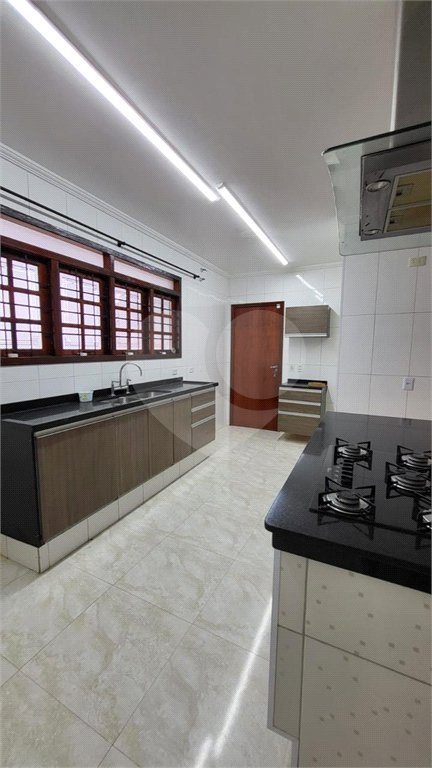 Chácara à venda com 3 quartos, sendo 2 suítes, em Planalto Verde, São Roque, SP