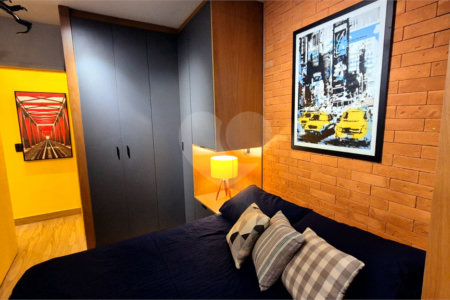 Apartamento à venda com 1 suíte em Vila Uberabinha, São Paulo, SP