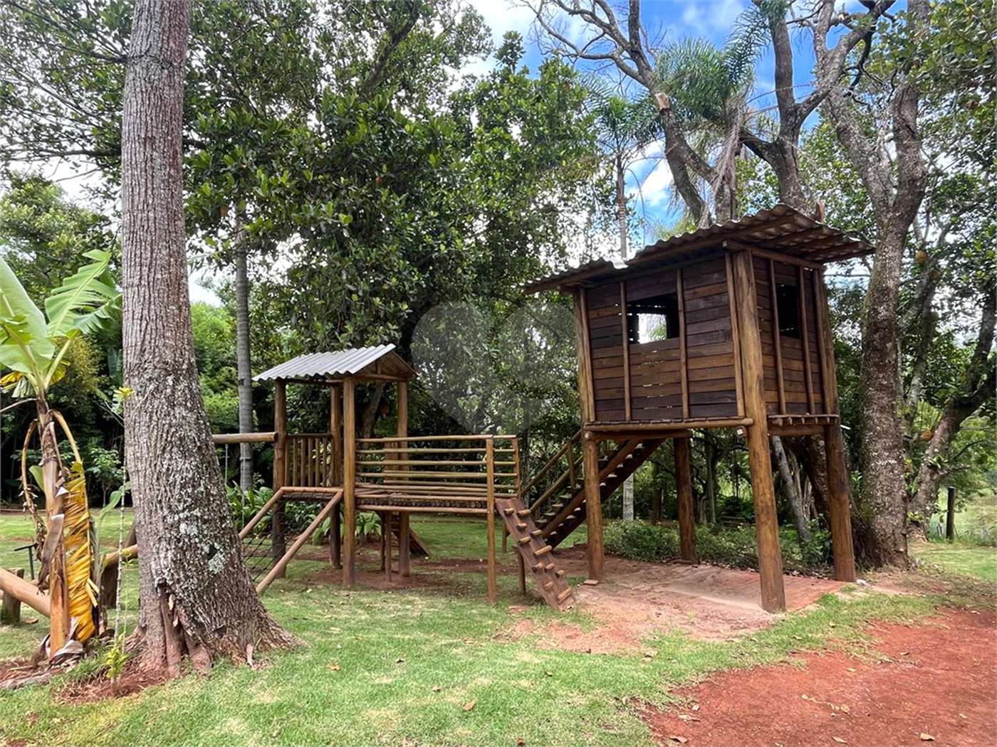 Terreno à venda no condomínio Residencial Quinta das Palmeiras, Itapetininga - SP