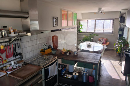 Duplex à venda com 2 suítes em Pinheiros, São Paulo, SP