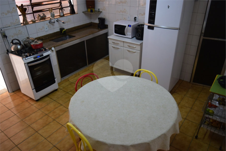 Sobrado à venda com 3 quartos, sendo 1 suíte, em Limão, São Paulo, SP
