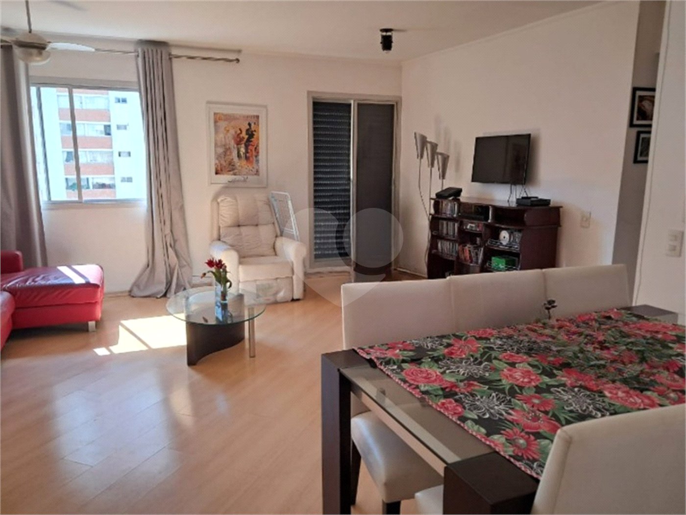 Apartamento à venda com 2 quartos em Moema, São Paulo, SP