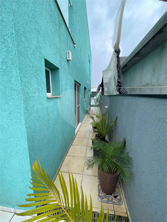 Casa à venda com 1 quarto, sendo 3 suítes, no condomínio Aruã Brisas I, Mogi das Cruzes - SP