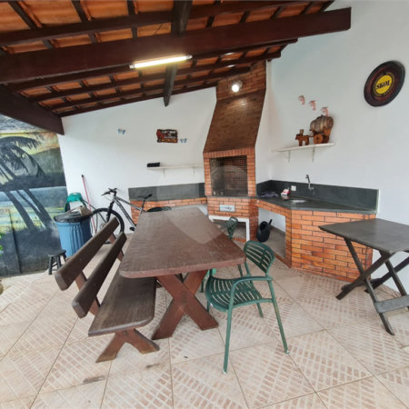 Casa Térrea à venda com 4 quartos, sendo 1 suíte, em Interlagos, São Paulo, SP