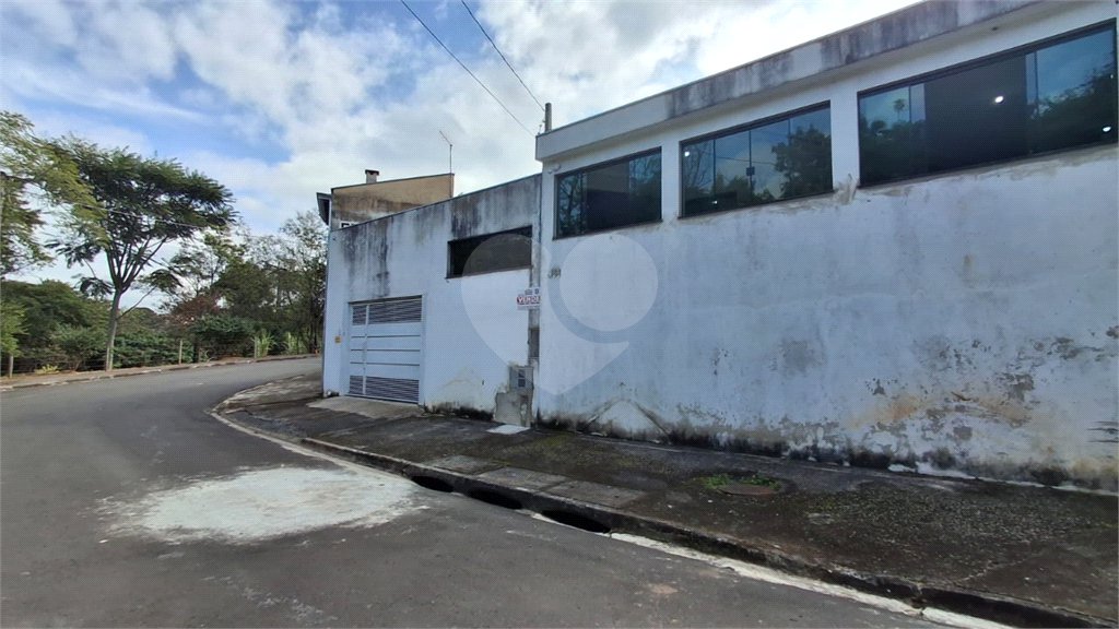 Casa à venda com 2 quartos, sendo 1 suíte, em Jardim Portal do Itavuvu, Sorocaba, SP