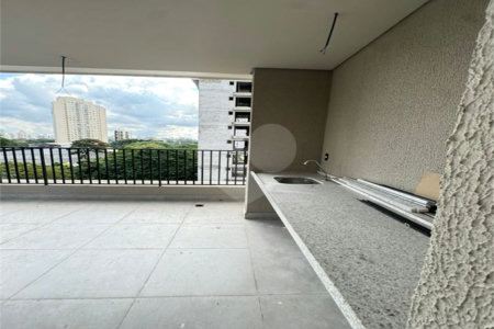 Apartamento à venda com 3 suítes em Vila Clementino, São Paulo, SP
