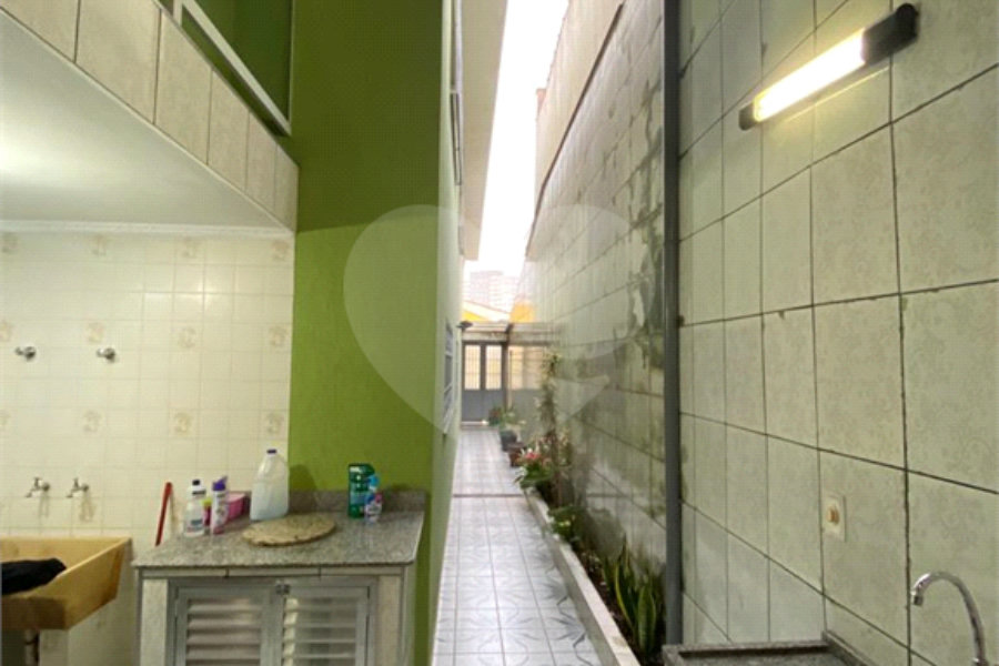 Sobrado à venda com 4 quartos, sendo 1 suíte, em Artur Alvim, São Paulo, SP