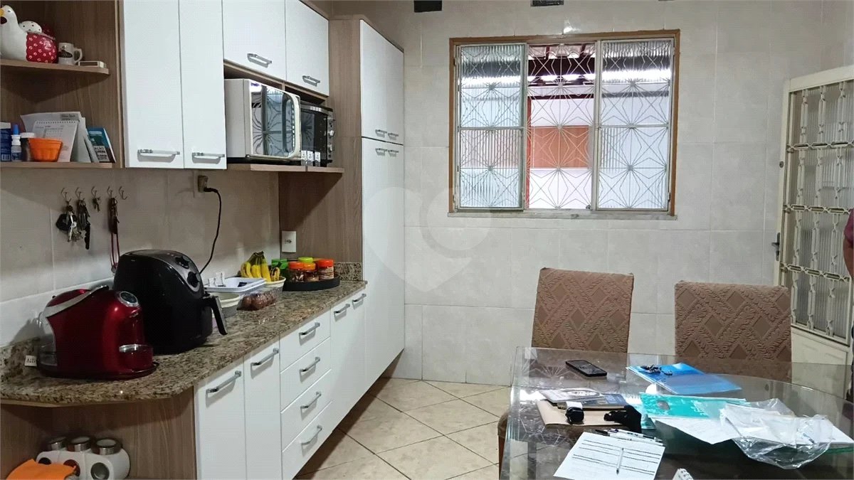 Casa à venda com 3 quartos, sendo 1 suíte, em Santíssimo, Rio de Janeiro, RJ