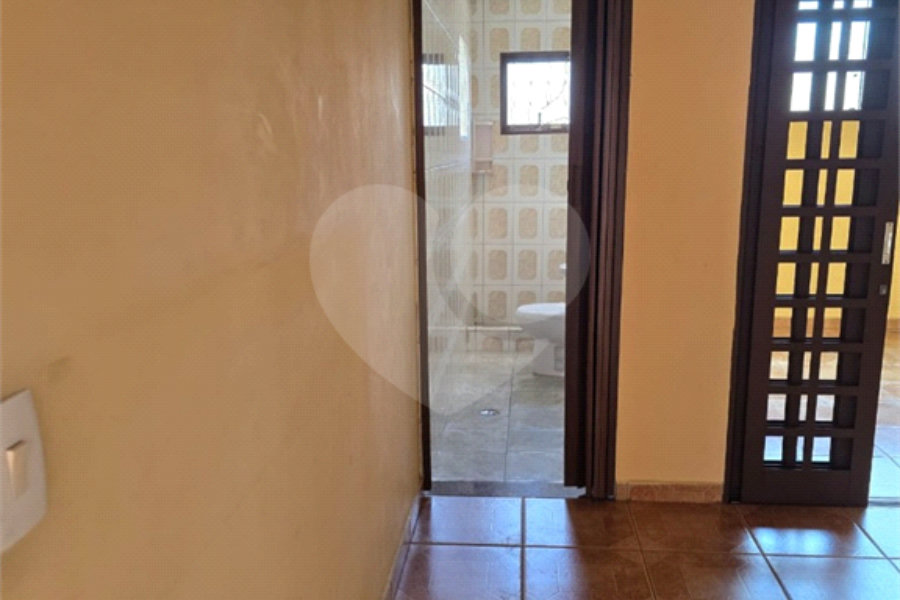 Casa à venda com 5 quartos, sendo 1 suíte, em Artur Alvim, São Paulo, SP