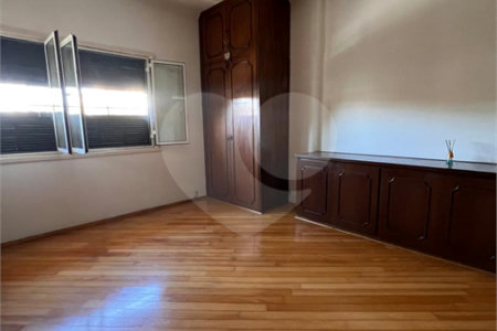 Sobrado à venda com 3 quartos, sendo 1 suíte, em Planalto Paulista, São Paulo, SP