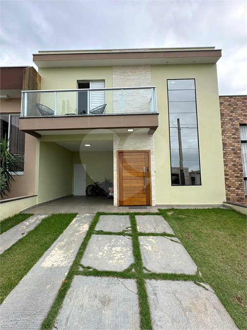 Casa à venda com 3 suítes no condomínio Vila Ytu, Indaiatuba - SP