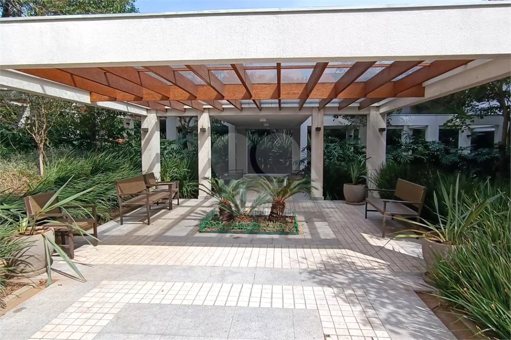 Apartamento à venda com 3 quartos, sendo 1 suíte,  em Jardim Vazani, São Paulo, SP