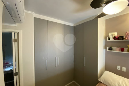 Apartamento à venda com 2 quartos, sendo 1 suíte,  em Vila Monumento, São Paulo, SP