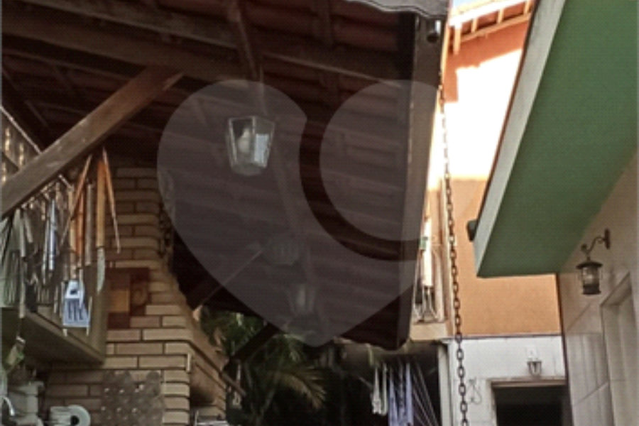 Casa Térrea à venda com 3 quartos, sendo 2 suítes, em Vila Irmãos Arnoni, São Paulo, SP