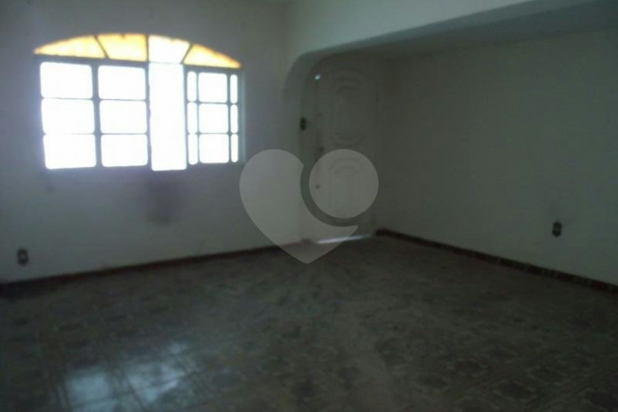 Casa Térrea à venda com 6 quartos em Imirim, São Paulo, SP