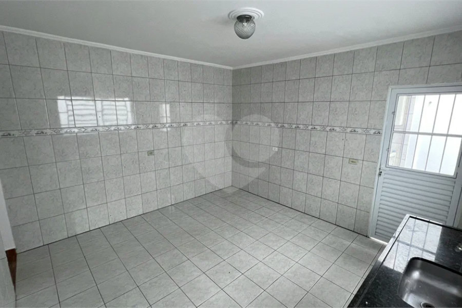 Sobrado à venda com 3 quartos em Vila Nova Cachoeirinha, São Paulo, SP