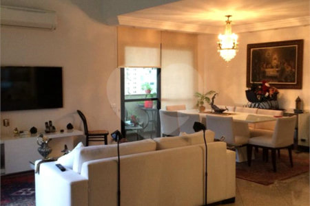 Apartamento à venda com 3 suítes em Vila Suzana, São Paulo, SP