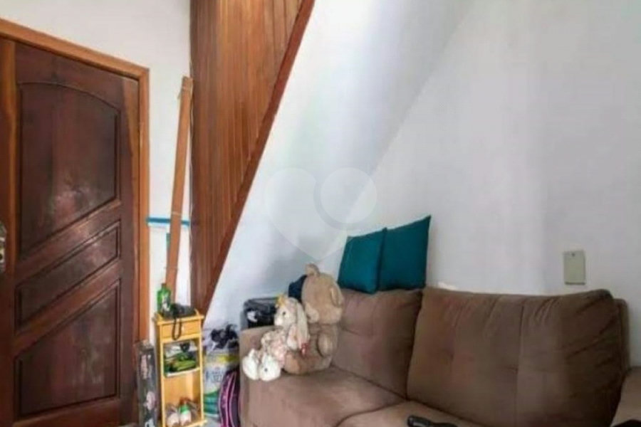 Casa à venda com 3 quartos, sendo 1 suíte, em Itaquera, São Paulo, SP