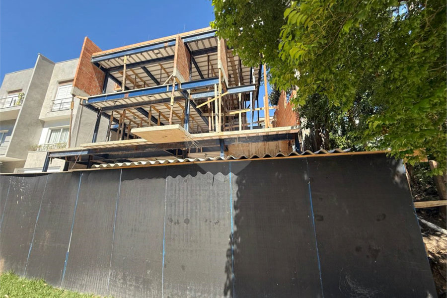 Casa à venda com 4 suítes no condomínio Reserva Cantareira, São Paulo - SP