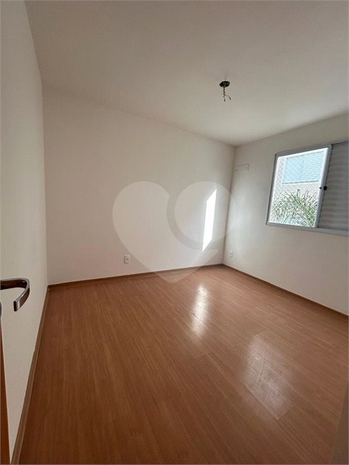 Apartamento para alugar com 2 quartos em Botujuru, Mogi das Cruzes, SP