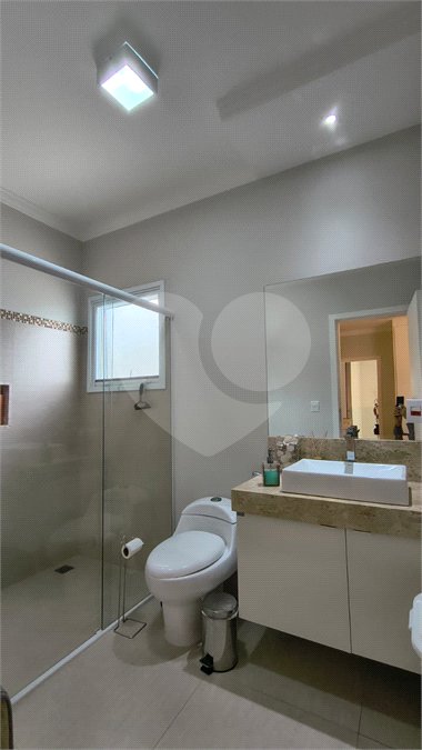 Casa à venda com 3 suítes no condomínio Reserva da Mata, Vinhedo - SP