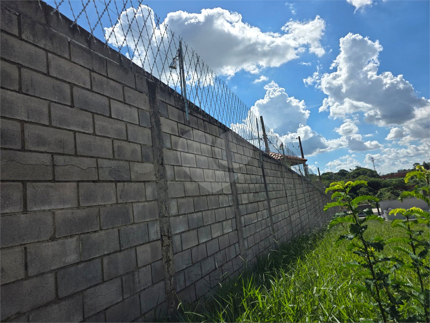 Terreno à venda com 1 suíte em Marambaia, Vinhedo, SP