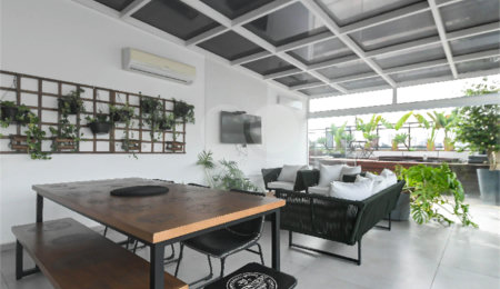 Duplex à venda com 4 quartos, sendo 3 suítes, em Bosque da Saúde, São Paulo, SP