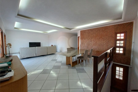 Casa à venda com 3 quartos, sendo 1 suíte, em Jardim Brasilândia, Sorocaba, SP