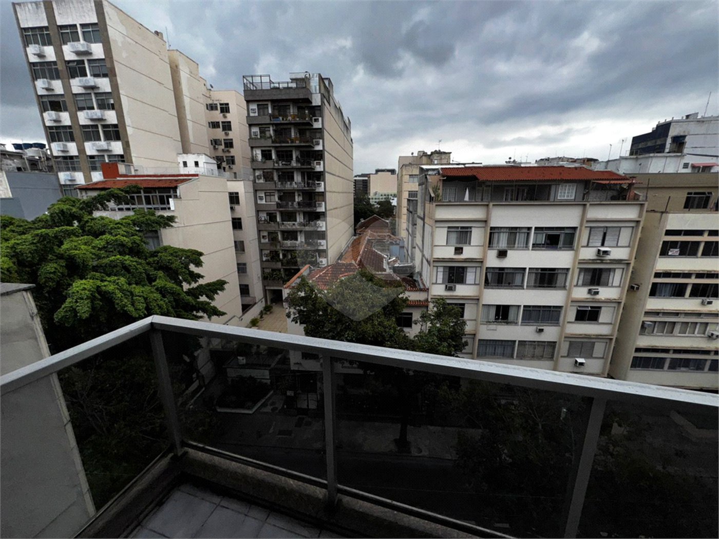 Apartamento à venda com 4 quartos, sendo 1 suíte,  em Tijuca, Rio de Janeiro, RJ