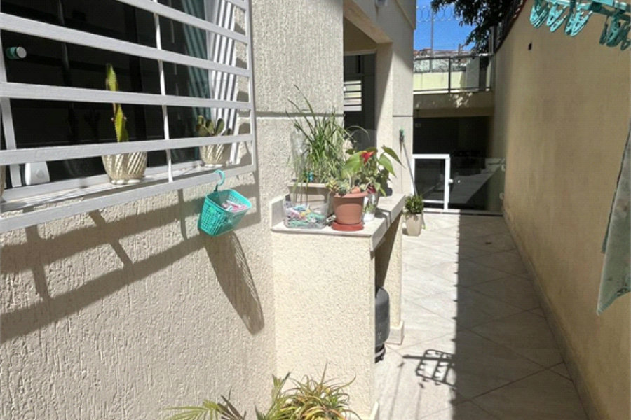 Sobrado à venda com 3 quartos, sendo 1 suíte, em Jaçanã, São Paulo, SP