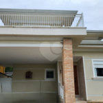 Casa à venda com 4 suítes no condomínio Pedra Grande, Atibaia - SP