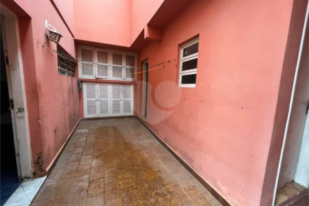 Casa à venda com 4 quartos, sendo 1 suíte, em Vila Mascote, São Paulo, SP