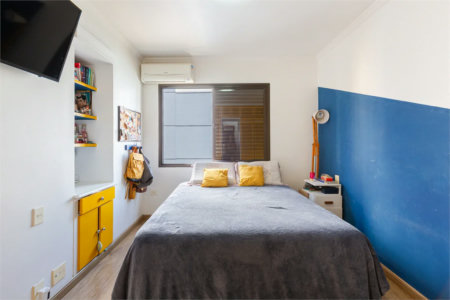 Apartamento à venda com 4 quartos, sendo 3 suítes,  em Real Parque, São Paulo, SP