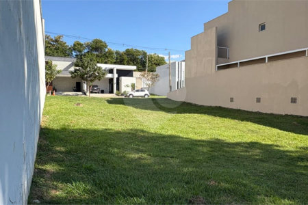 Terreno à venda no condomínio Villagio Di Capri, Votorantim - SP