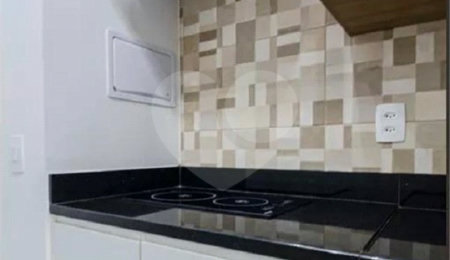Apartamento à venda ou para alugar com 1 quarto em Pinheiros, São Paulo, SP