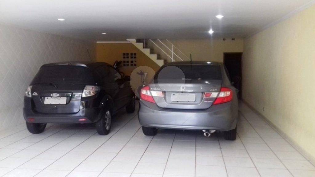 Sobrado à venda com 3 quartos, sendo 1 suíte, em Tremembé, São Paulo, SP