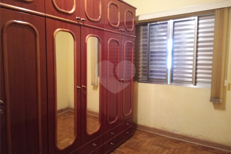 Sobrado à venda com 5 quartos em Horto, São Paulo, SP