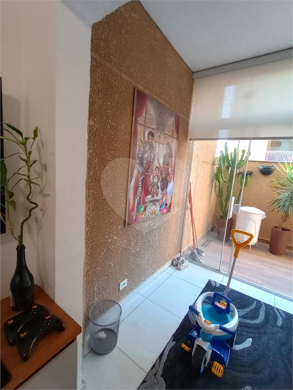 Apartamento à venda com 2 quartos, sendo 1 suíte, em Vila Urupês, Suzano, SP