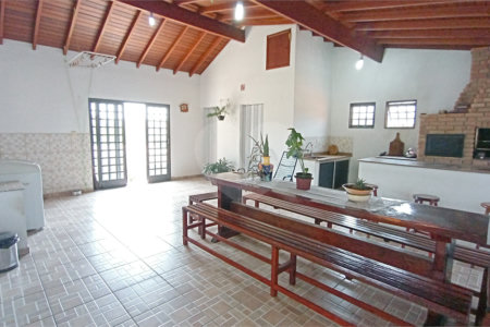 Chácara à venda com 3 quartos no Centro, Vinhedo, SP